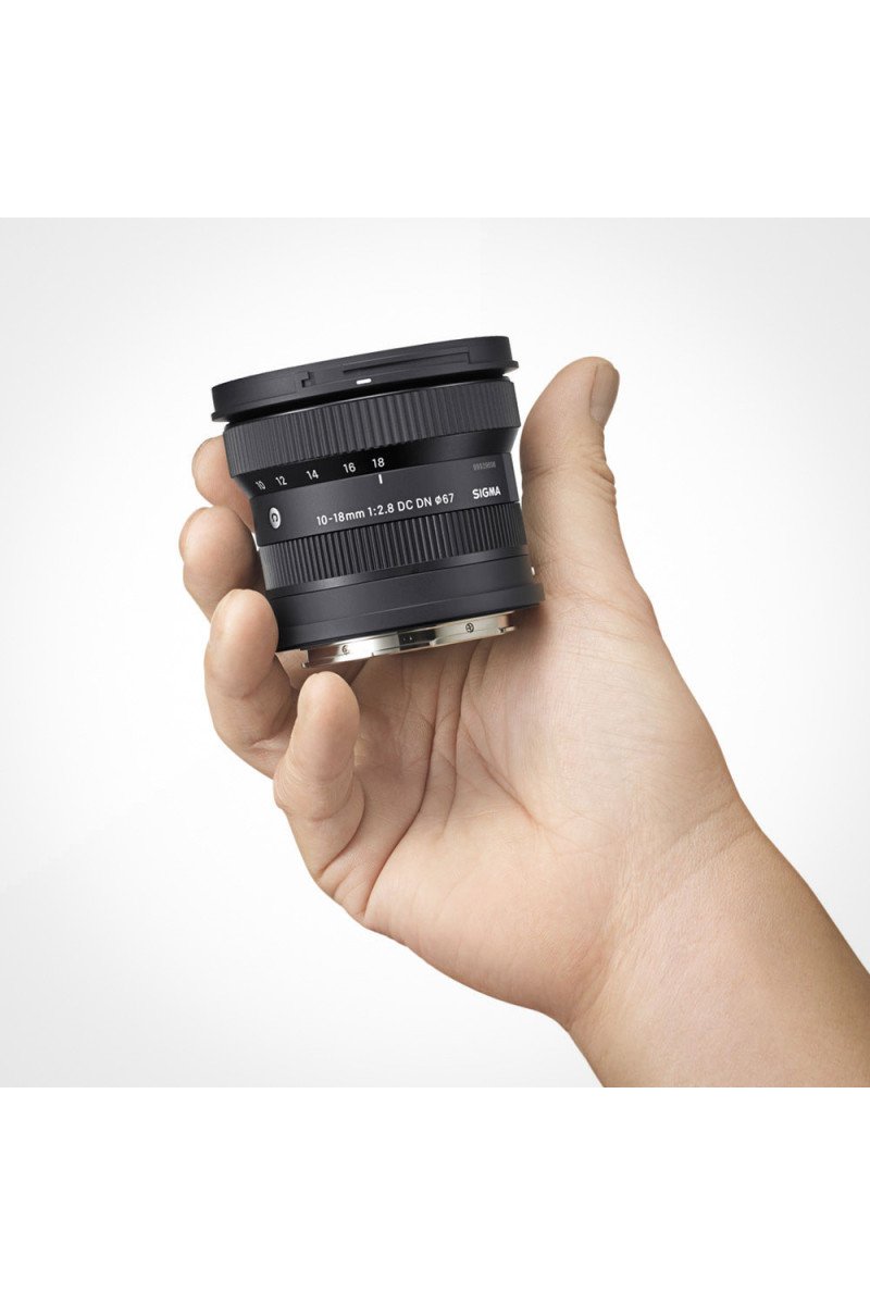 https://shop.vertxglobal.com/wp-content/uploads/2024/12/10-18mm_first_look_2-lenses_02a.jpg