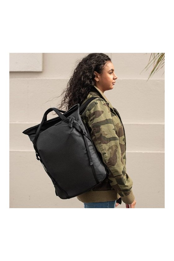 https://shop.vertxglobal.com/wp-content/uploads/2024/12/Peak-Design-Everyday-Totepack-BEDTP-20-BK-v2-Black-5.jpg